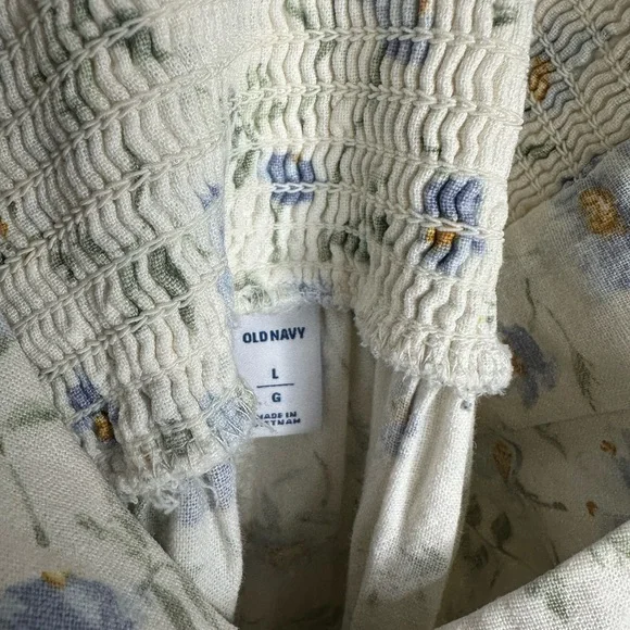 Old Navy Cream Floral Smocked Wide-Leg Jumpsuit with Blue Print - Picture 10 of 11